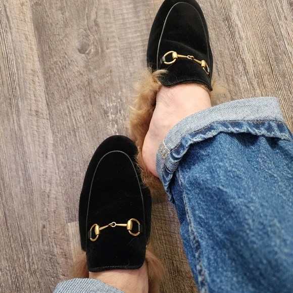 Gucci Black Velvet Fur Lined Loafers❤️ - Picture 2 of 16